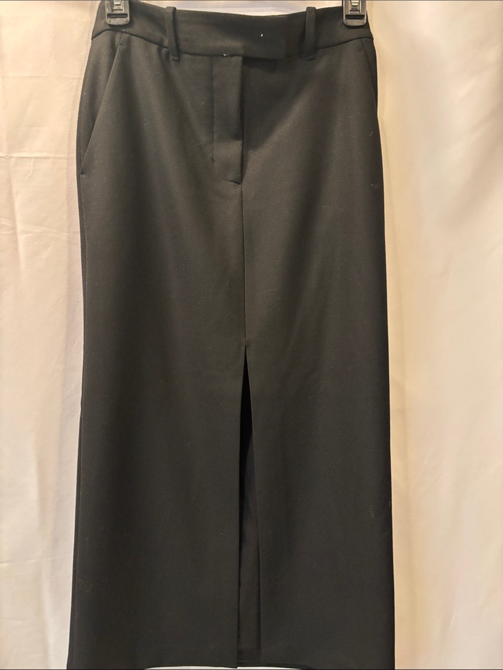 Wilfred Black Color Skirt with Pockets - size 0